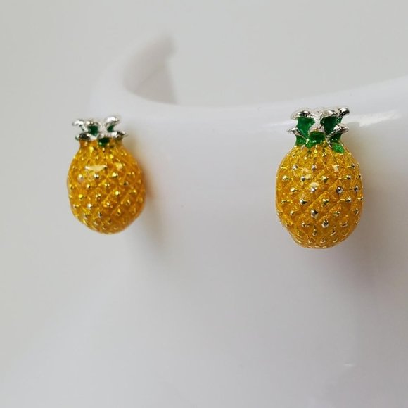 Pineapple .925 Sterling Silver Chic Earrings Studs - Picture 3 of 7
